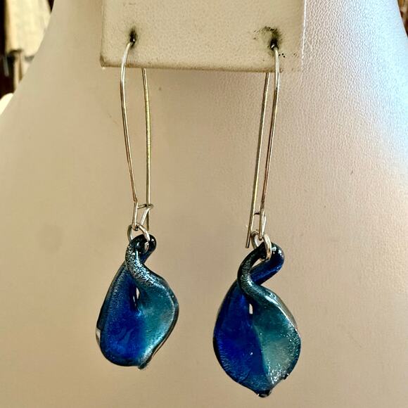 Artisan Handcrafted Blue Twist Glass Beaded Drop Earrings - Picture 6 of 7